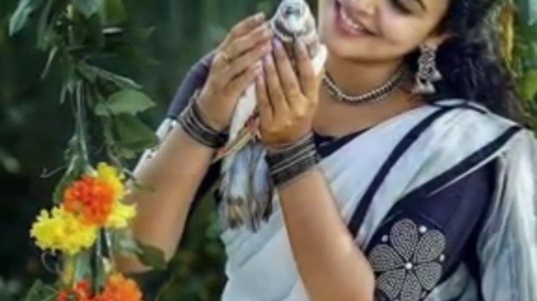 Konjum Thenkasi Tamil Paingkili || Tamil WhatsApp Status Video || Female Love Status