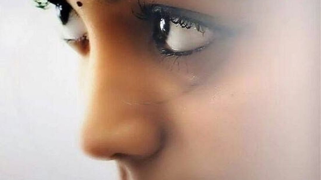 ⁣Thaimadiye Unnai Thedukiren Song Whatsapp Status | Red Movie | Tamil Love Status