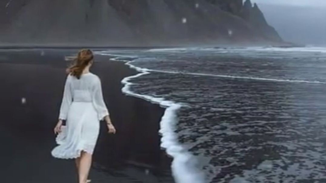 ⁣Uyire nee vilagathe Whatsapp Status | Un udalai nee piriyathe | Sad song whatsapp status tamil